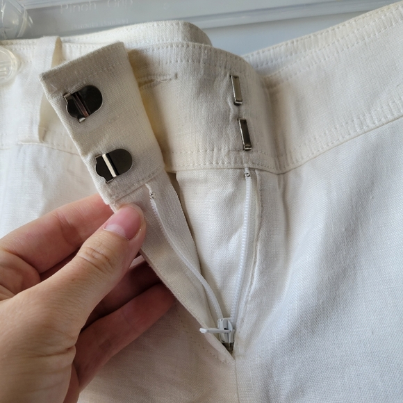 BEBE White Linen Pants - Picture 2 of 6